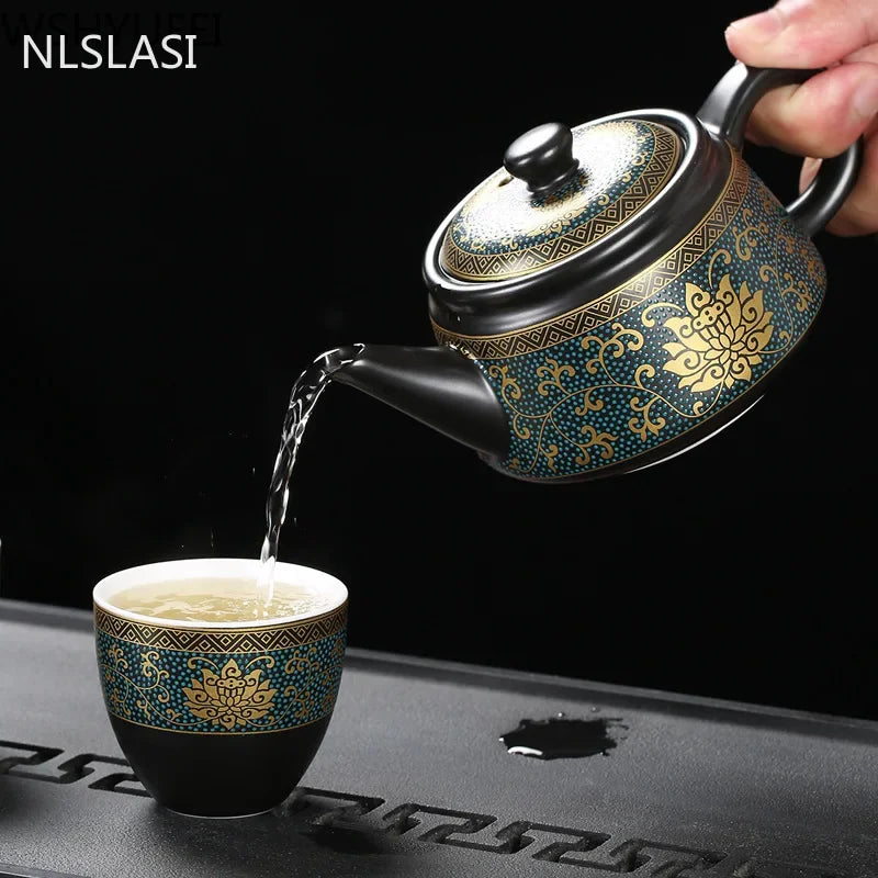 Jingdezhen Vintage Black Ceramics Tea Pot Chinese Tea Set Customization Porcelain Teapot Oolong Tea Handmade Kettle 240Ml