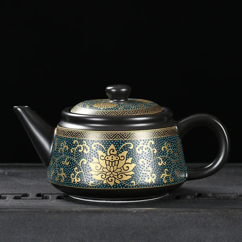 Jingdezhen Vintage Black Ceramics Tea Pot Chinese Tea Set Customization Porcelain Teapot Oolong Tea Handmade Kettle 240Ml