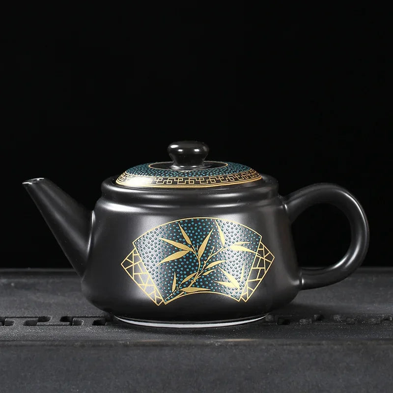 Jingdezhen Vintage Black Ceramics Tea Pot Chinese Tea Set Customization Porcelain Teapot Oolong Tea Handmade Kettle 240Ml